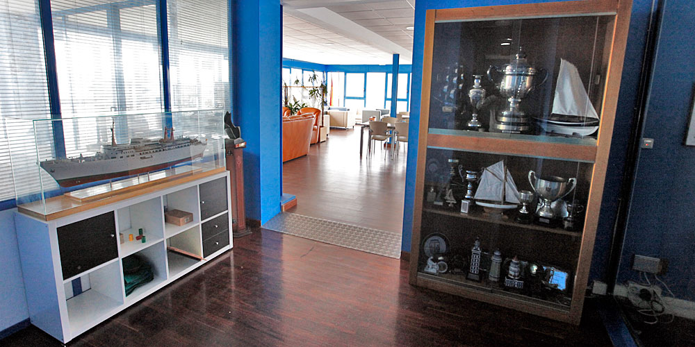 Ares_Galizien_blauwasser_yachtclub_02