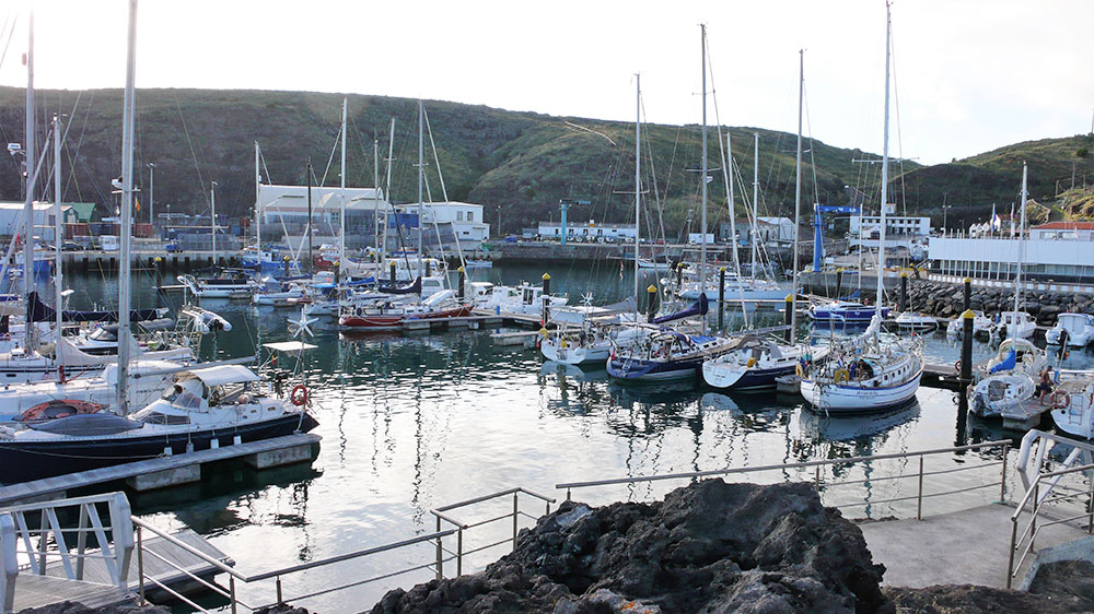 Bauwasser_Azoren_santa_maria_Marina_Clube_Naval