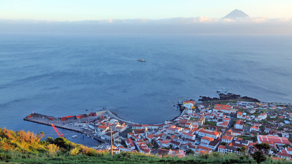 Blauwasser_Azoren_Sao_Jorge_Velas_Luftbild