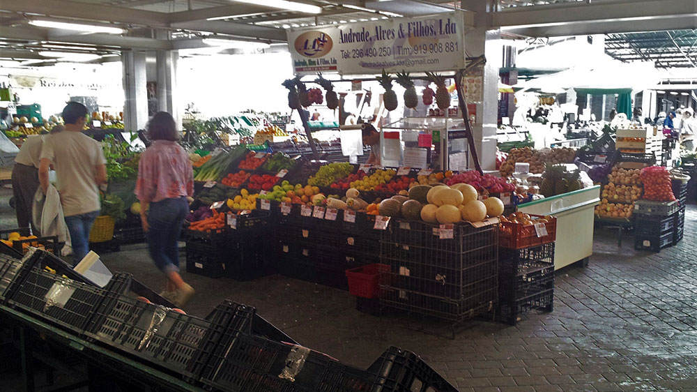 Blauwasser_Azoren_ponta_delgada_Marktgeschehen