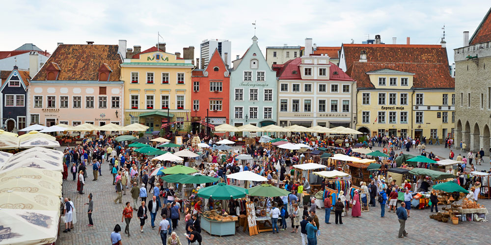 Blauwasser_Estland_Tallinn_Rathausplatz