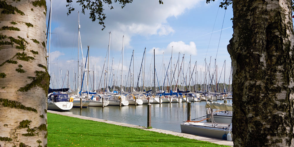 Blauwasser_Holland_Rund_Charterhafen_Monnikendamm
