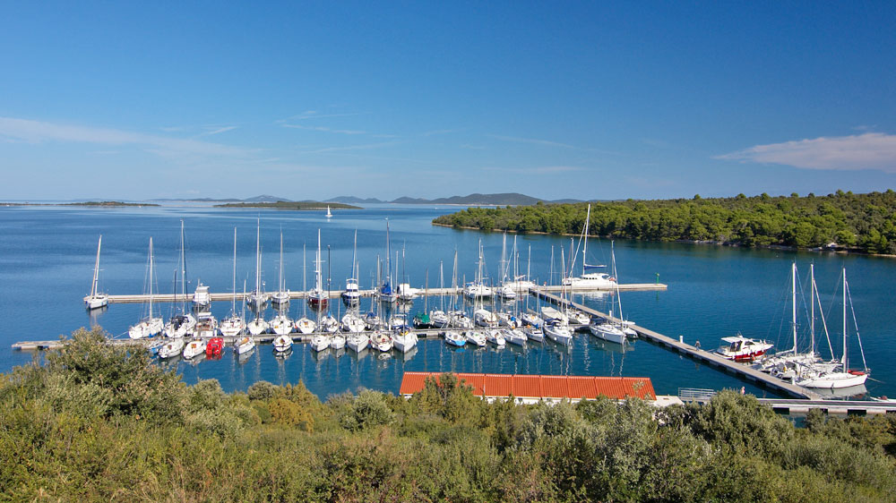 Blauwasser_Kroatien_Norddalmatien_Marina_Veli_Rat