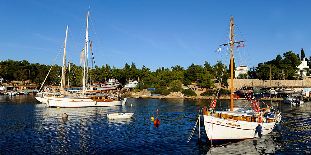 Blauwasser_Saronischer_Golf_Spetses_Hafen
