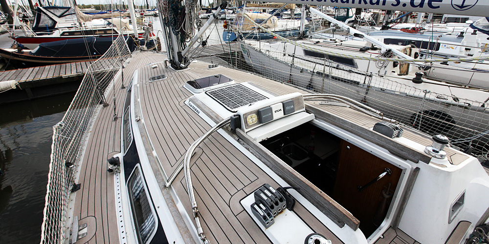 Decksbelag-Kunststoff-Teak-64