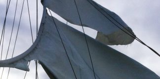 Erfahrungsbericht: Weltumsegler Moritz Herrmann muss sein Schiff aufgeben