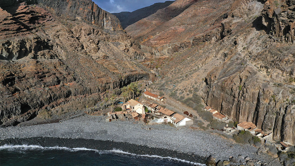 blauwasser_ankerplatz_kanaren_la_gomera_playa_de_la_cantera_ruine