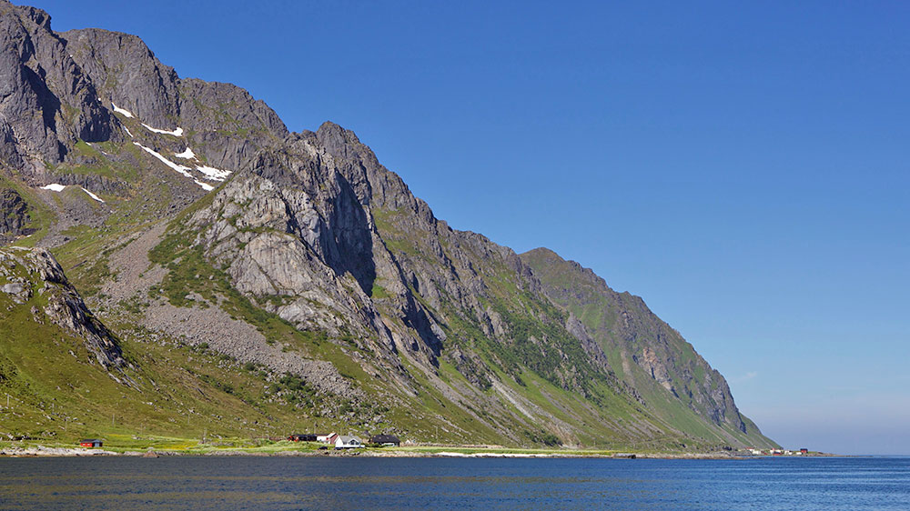 blauwasser_ankerplatz_norwegen_lofoten_straumoya_nappstraumen