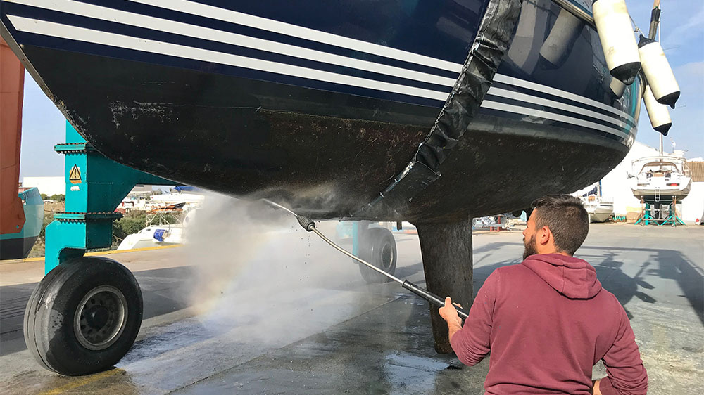 blauwasser_antifouling_auftragen_kaercher