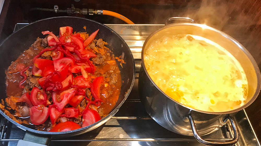 blauwasser_ausprobiert_kochgeschirr_cookvison_nesto_pantry_gefahr