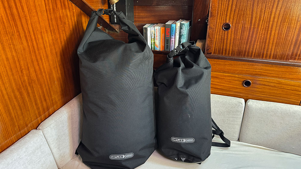 blauwasser_ausruestung_gepaeck_taschen_stauen_dry_bag-2
