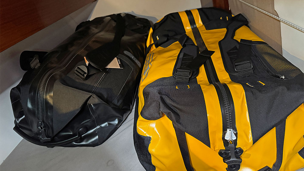 blauwasser_ausruestung_gepaeck_taschen_stauen_duffle_2