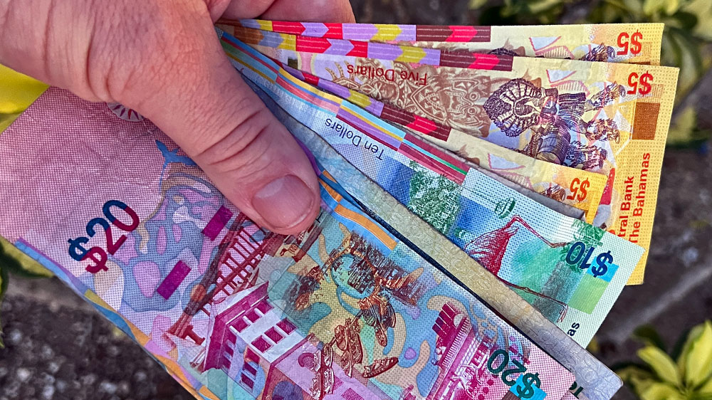 blauwasser_bahamas_exumas_segeln_bahama_dollar