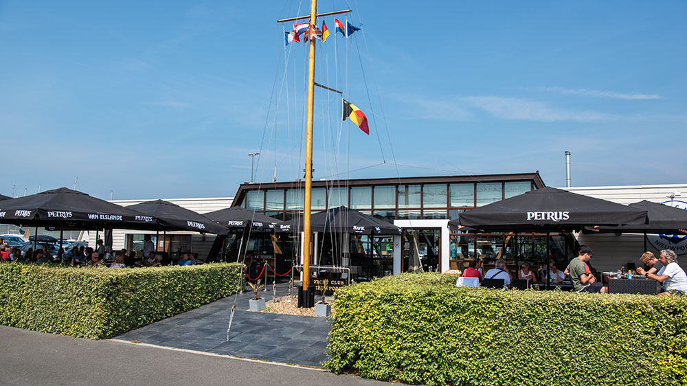 blauwasser_belgien_hafen_nieuwpoort_clubhaus