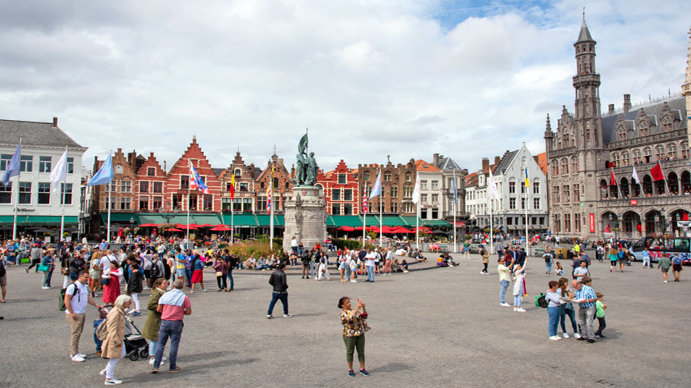 blauwasser_belgien_hafen_seebruegge_bruegge_marktplatz