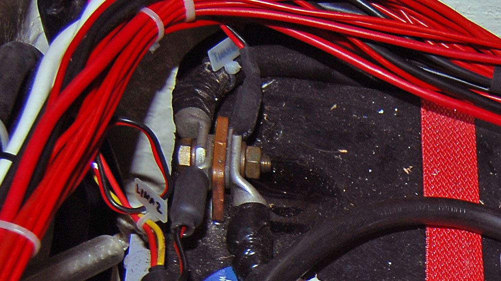 blauwasser_bordlektrik_neu_installation_yacht_kontakt_2