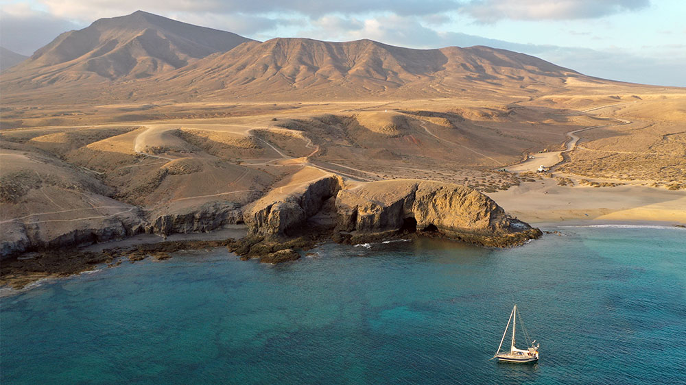 blauwasser_brennstofzelle_efoy_2800_pro_yacht_autark