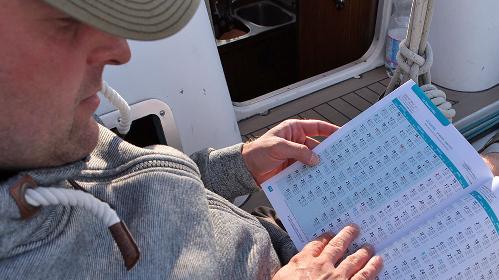 blauwasser_buch_-reeds_nautical_almanac_2