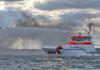Segelyacht brennt aus – Motorboot-Crew rettet Skipper