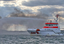 Segelyacht brennt aus – Motorboot-Crew rettet Skipper