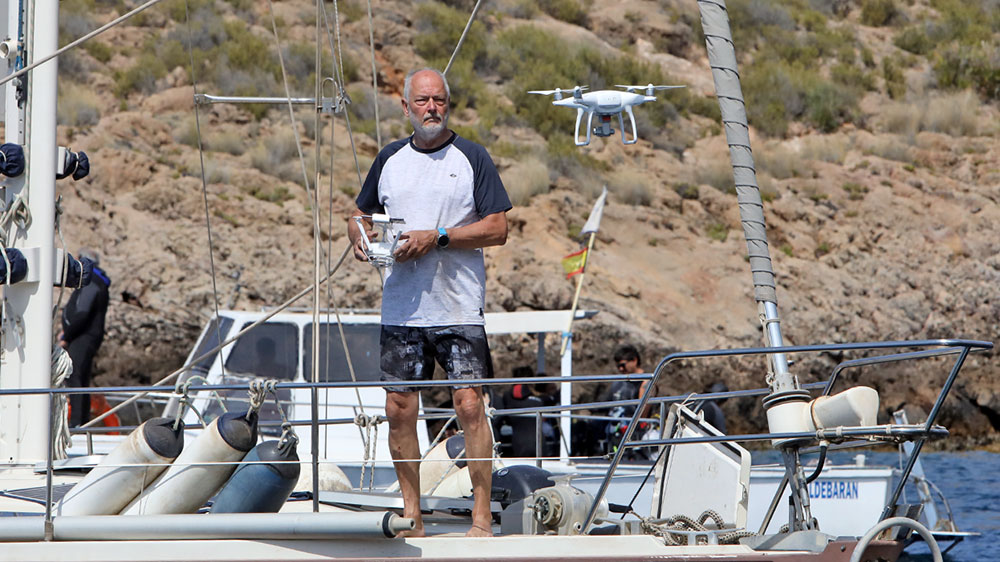 blauwasser_drohne_boot_yacht_starten_landen_segeln_landen