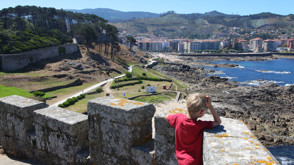 blauwasser_galizien_baiona_mrcyb_burg