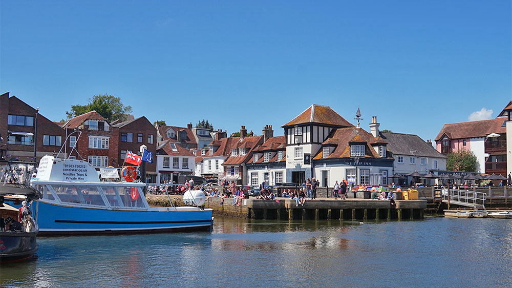 blauwasser_hafen_england_lymington_stadthafen
