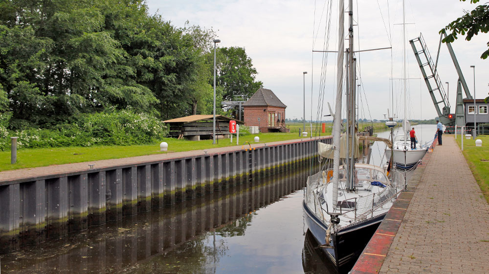 blauwasser_hafen_marina_nok_giselaukanal_schleuse
