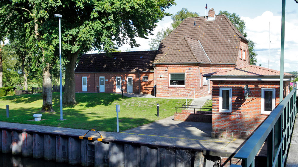 blauwasser_hafen_marina_nok_giselaukanal_schleusenwaerter