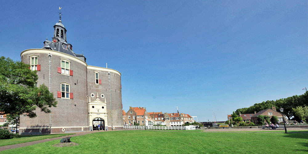 blauwasser_holland_hafen_enkhuizen_dromedaris