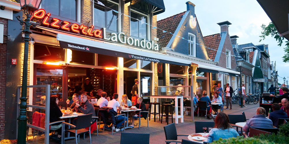 blauwasser_holland_hafen_lemmer_pizzeria