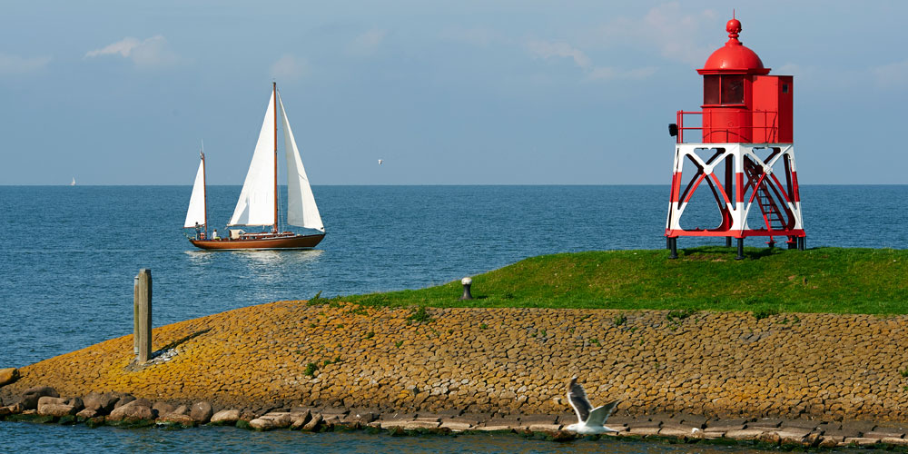 blauwasser_holland_hafen_stavoren_hafeneinfahrt