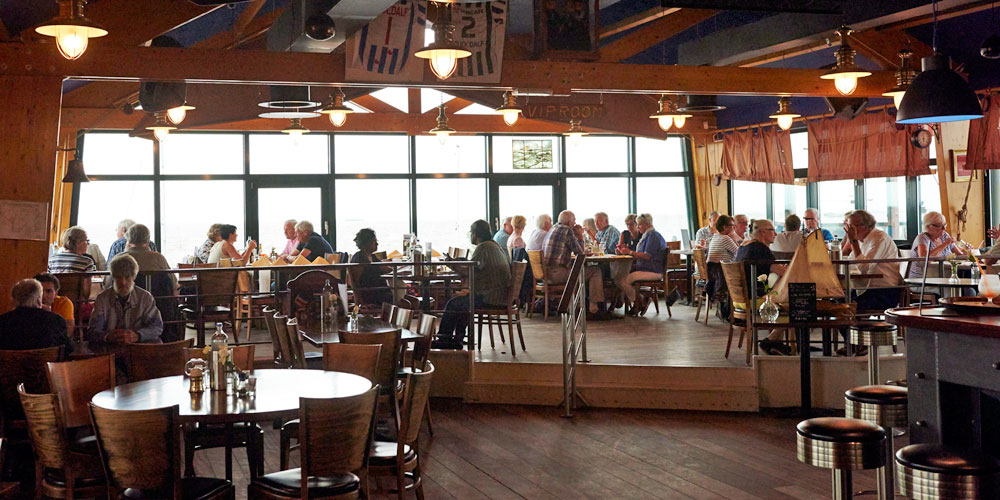 blauwasser_holland_hafen_urk_restaurant