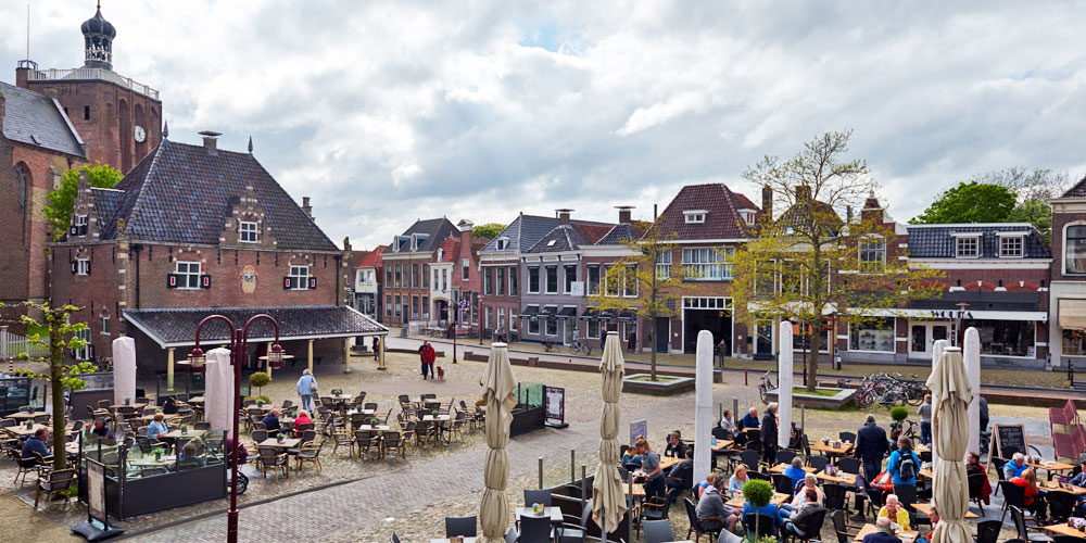 blauwasser_holland_hafen_workum_marktplatz_de_merk