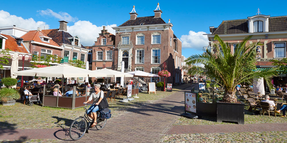 blauwasser_holland_hafen_workum_platz