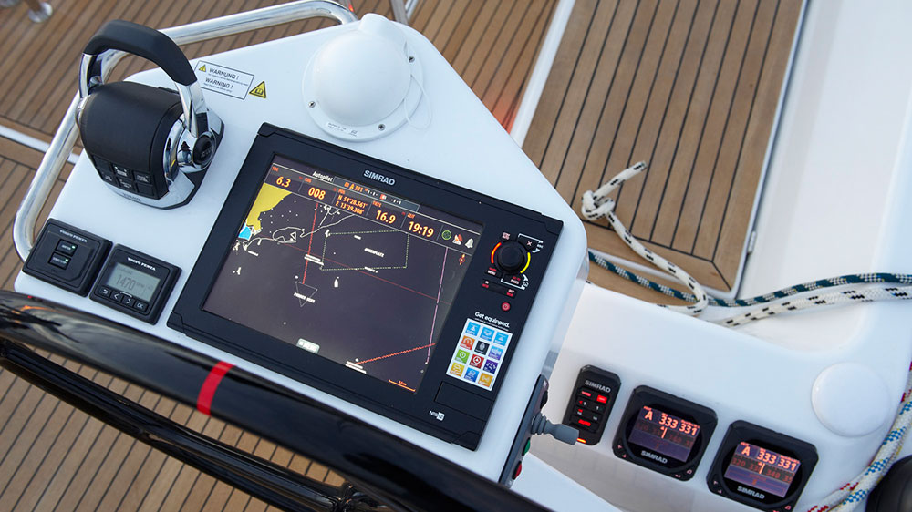 blauwasser_kaufcharter_yachtinvest_yachteigner_programm_ausruestung_technik