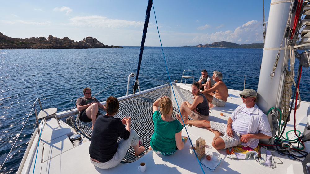 blauwasser_korsika_crew_an_deck