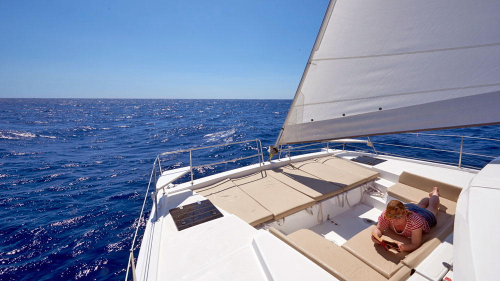 blauwasser_kuba_katamaran_segeln_cockpit