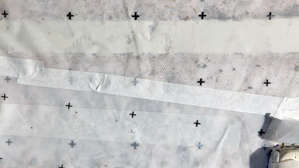 blauwasser_kunststoff_teakdeck_anleitung_schablone_folie_klebeband_oben