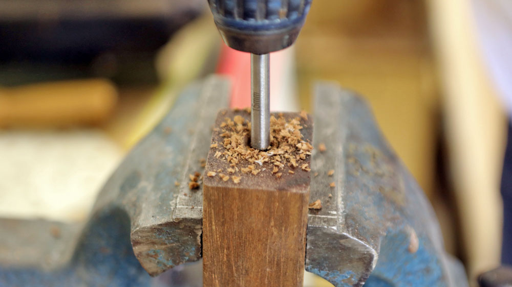 blauwasser_laminieren_beschlag_holz_bohren