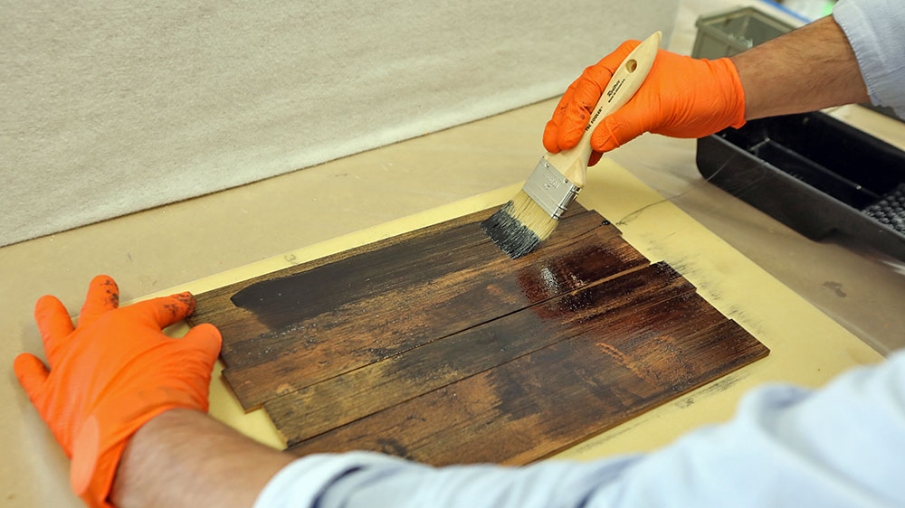 blauwasser_laminieren_teak_aufkleben_verfugen_primer