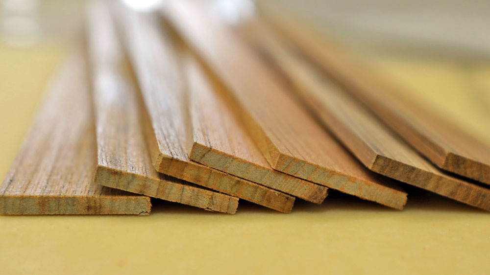blauwasser_laminieren_teak_aufkleben_verfugen_teak