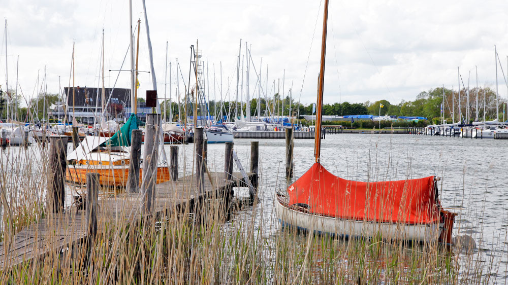 blauwasser_liegeplatz_hafen_schlei_arnis_idylle_1