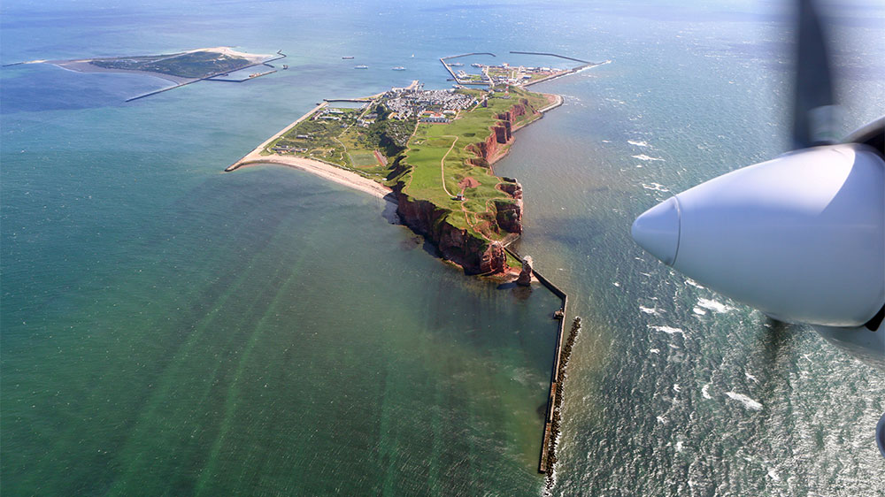 blauwasser_liegeplatz_helgoland_marina_rundflug