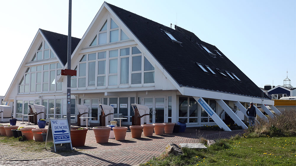 blauwasser_liegeplatz_helgoland_marina_sanitaer