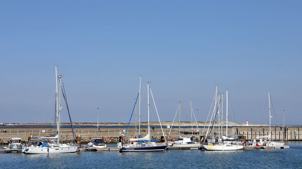 blauwasser_liegeplatz_helgoland_marina_suedhafen