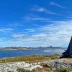 blauwasser_liegeplatz_norwegen_traena_skulptur