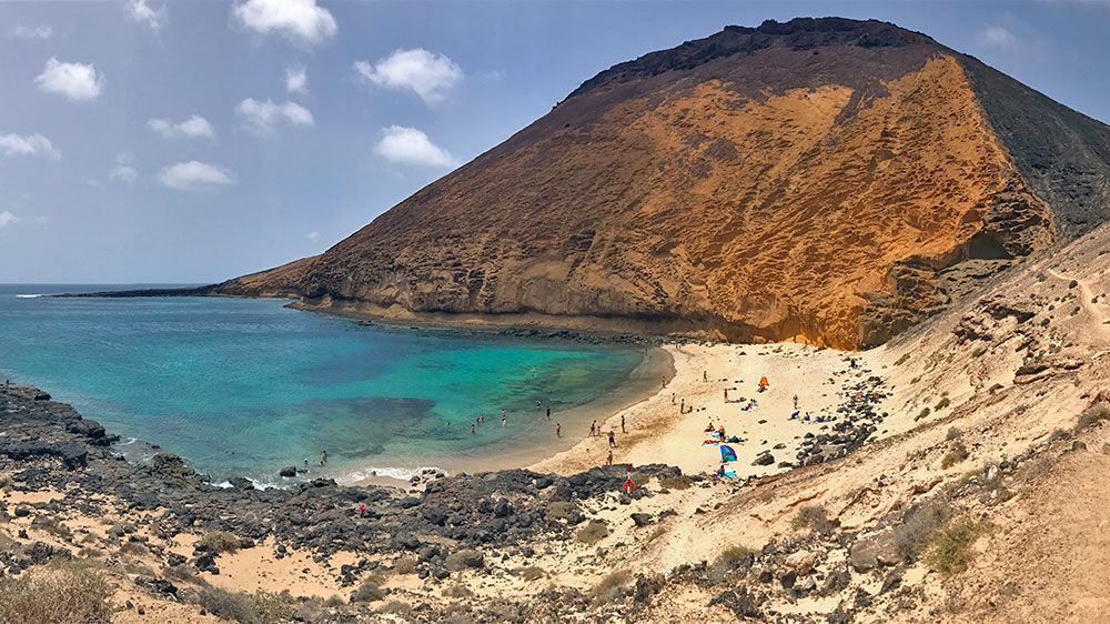 blauwasser_liegeplatz_playa_francesa_cocina
