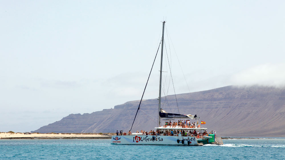 blauwasser_liegeplatz_playa_francesa_touriboot