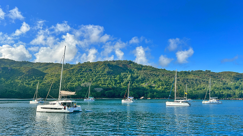 blauwasser_liegeplatz_seychellen_anse_lazio_bucht